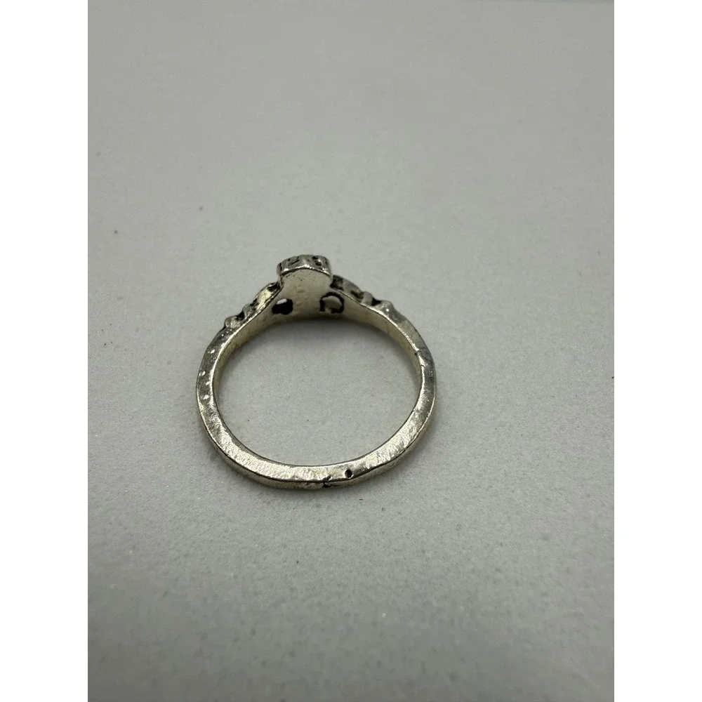 Vintage Silver Tone Irish Claddagh‎ Ring Heart Hands Crown Size 5